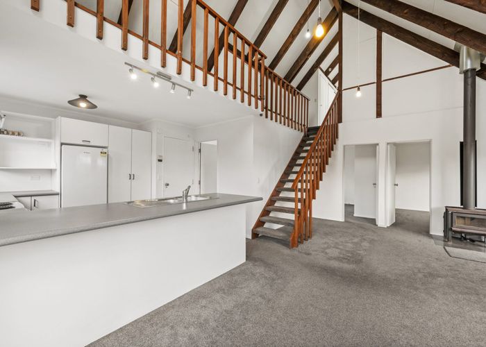  at 27A Kingsbridge Place, Newlands, Wellington