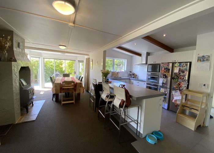  at 18 Howard Street, Macandrew Bay, Dunedin