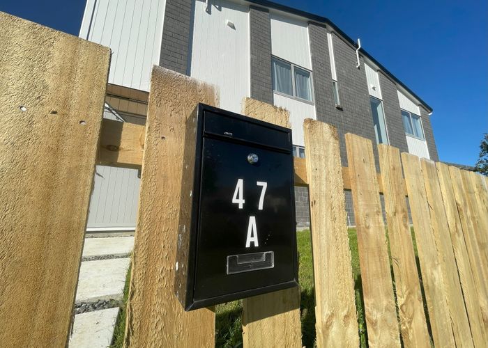  at 47b Riverton Drive, Randwick Park, Manukau City, Auckland