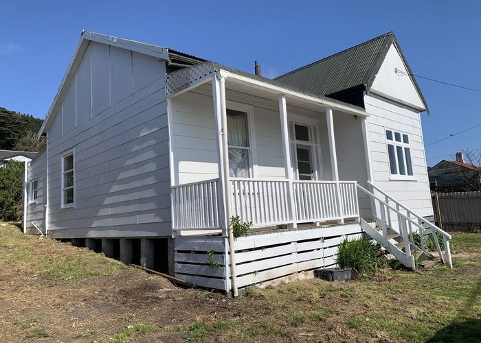  at 1 Ann Street, Bluff