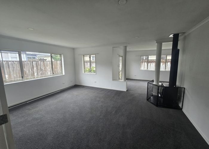  at 31a Heretaunga Square, Silverstream, Upper Hutt, Wellington