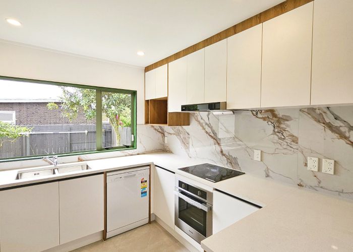  at 1 Robertson Road, Ranui, Auckland