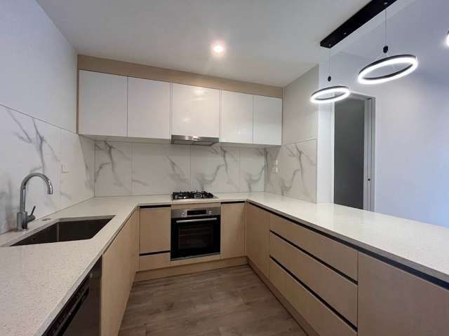  at 4 Harakoa Lane, Mount Roskill, Auckland City, Auckland