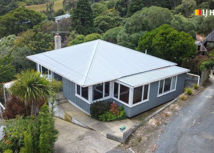  at 15 Porterfield Street, Macandrew Bay, Dunedin