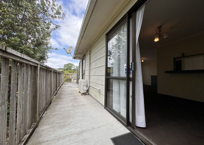 at 3 Benita Pl--Viewing--On Sat 31st May at 2:40-3:00pm, Sunnyvale, Waitakere City, Auckland