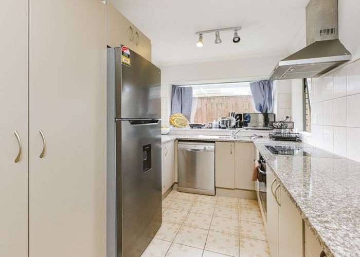  at 11A Seddon Avenue, Papatoetoe, Auckland