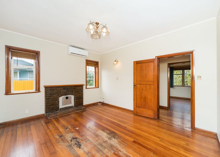  at 121 Savage Crescent, West End, Palmerston North