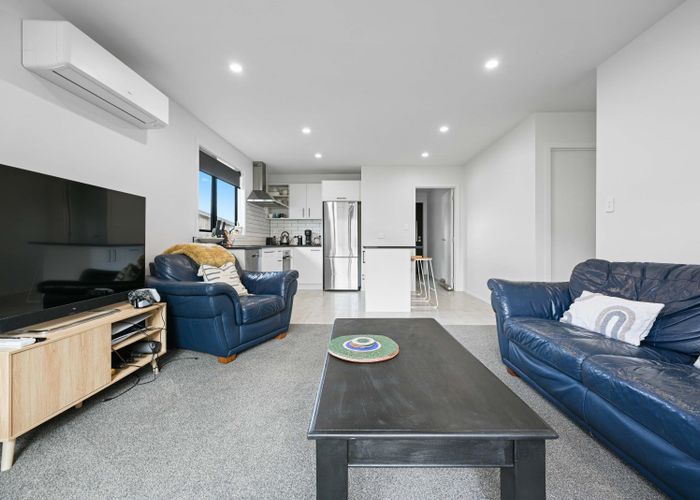  at 1/16 Maanihi Drive, Rototuna North, Hamilton