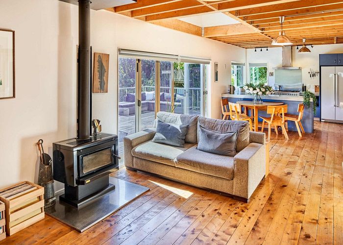  at 101 Cluny Road, Plimmerton, Porirua