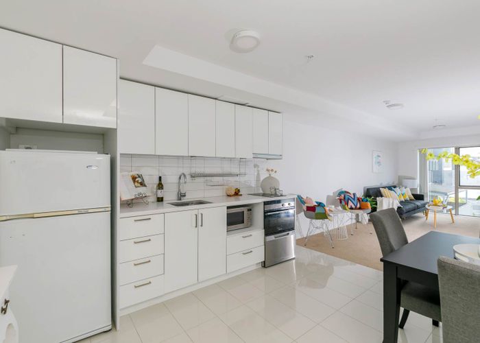  at 401/168 Hobson Street, Auckland Central, Auckland