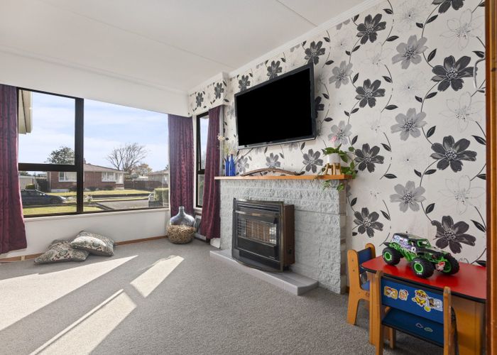  at 20 Somerset Crescent, Highbury, Palmerston North