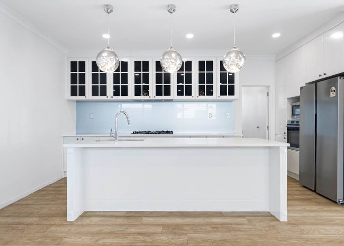  at 5 Downpatrick Drive, Flat Bush, Manukau City, Auckland