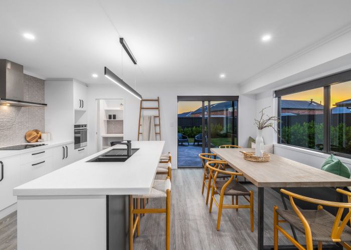  at 20 Selfe Crescent, Burwood, Christchurch City, Canterbury