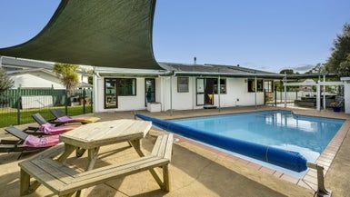  at 11 Donegal Crescent, Tamatea, Napier