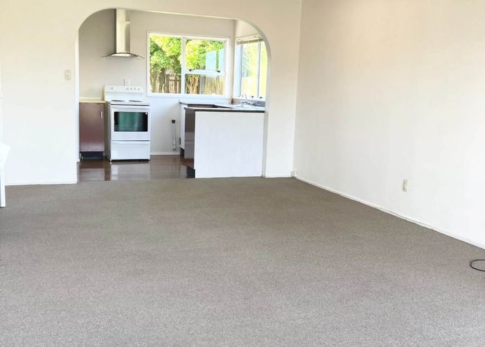  at 3/7 Highland Park Drive, Highland Park, Manukau City, Auckland