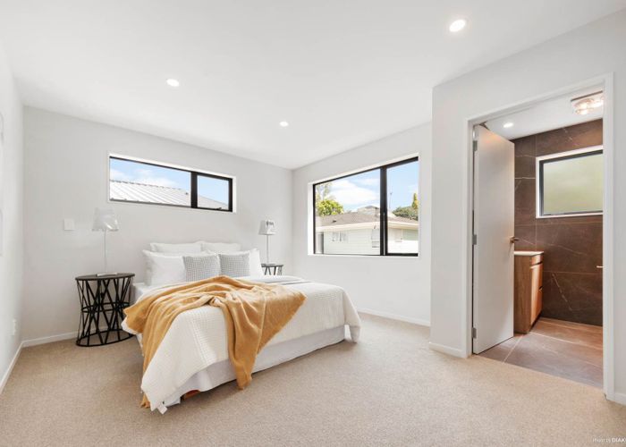  at 8 A,B,C,E, Butterworth Drive, Glendene, Waitakere City, Auckland