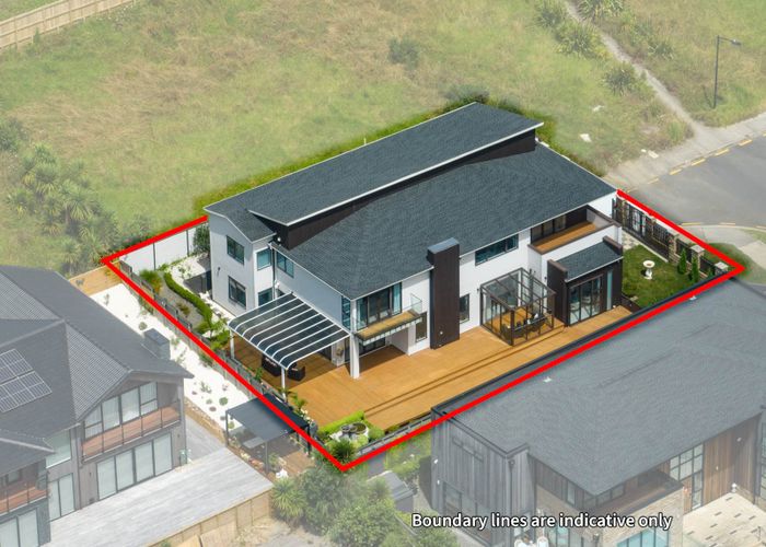  at 4 Sommet Place, East Tamaki Heights, Auckland