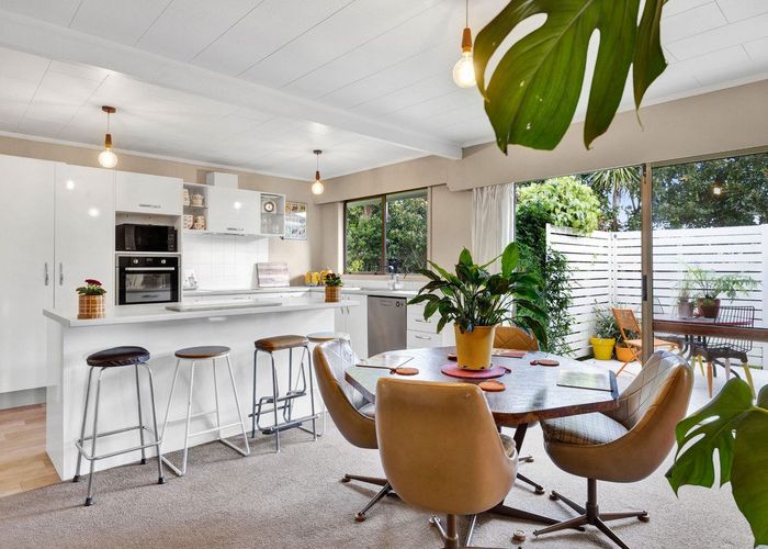  at 19 Wesley Avenue, Frankleigh Park, New Plymouth, Taranaki