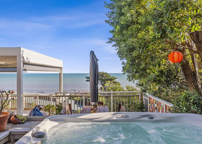  at 75 The Esplanade, Raumati South, Paraparaumu