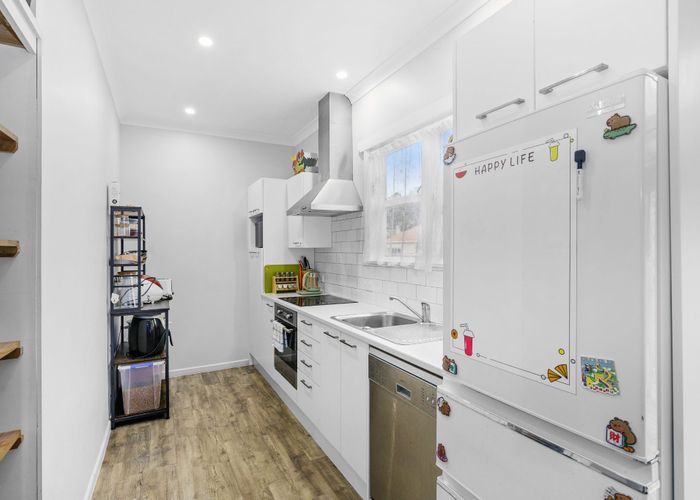  at 20 Naenae Road, Naenae, Lower Hutt, Wellington
