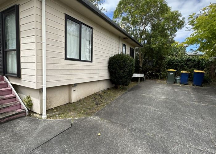  at 62B Tonar St, Northcote, North Shore City, Auckland