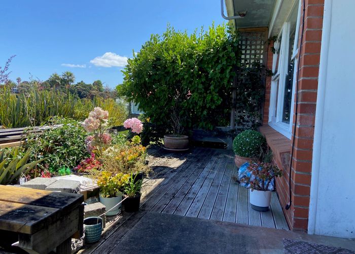  at 2/58 Church Road, Northcote Point, North Shore City, Auckland