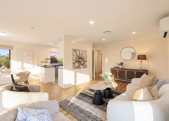  at 1/17 Penruddocke Road, Half Moon Bay, Manukau City, Auckland