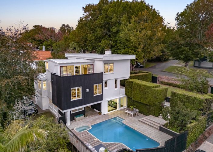  at 30 Mahoe Avenue, Remuera, Auckland City, Auckland