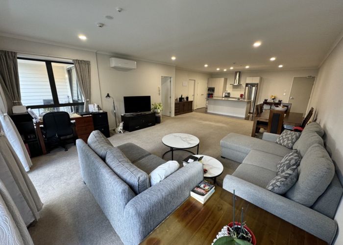  at 13A/132 Stancombe Road, Flat Bush, Manukau City, Auckland