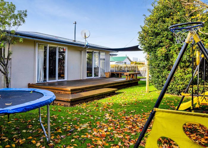  at 24 Grey Street, Normanby, Hawera