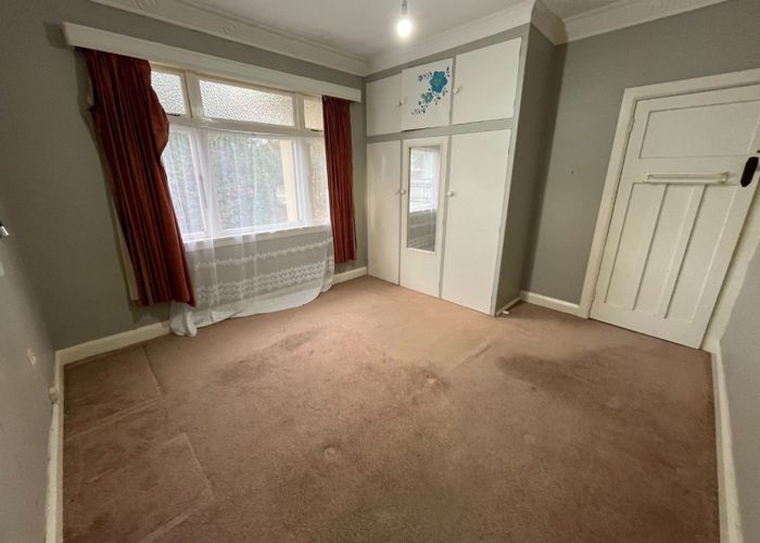  at 351 College Street, West End, Palmerston North, Manawatu / Whanganui