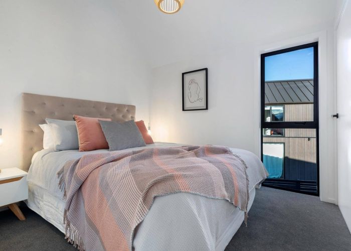  at 7 Crossfall Lane, Jacks Point, Queenstown-Lakes, Otago
