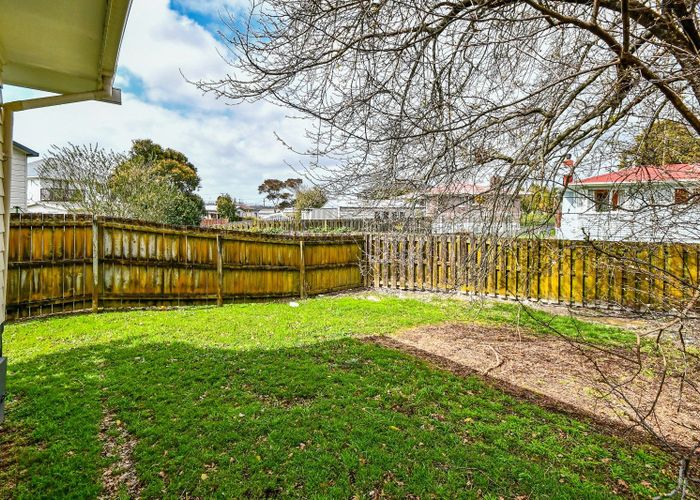  at 113 Beaumonts Way, Manurewa, Manukau City, Auckland