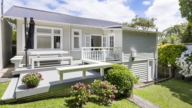  at 12 Albemarle Road, Northland, Wellington