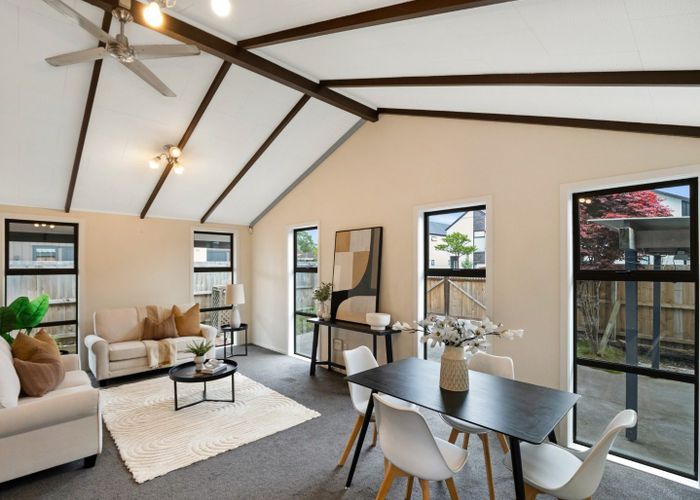  at 2/42 Heywood Terrace, Richmond, Christchurch City, Canterbury