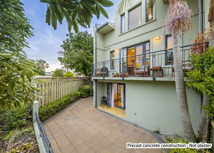  at 8/268 Shirley Road , Papatoetoe, Manukau City, Auckland