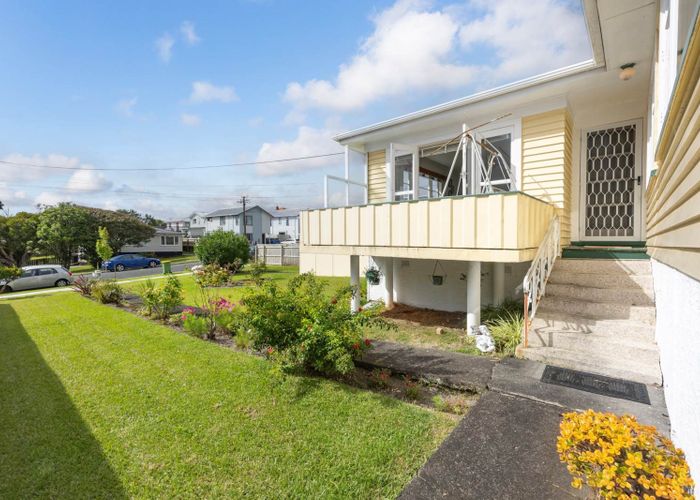  at 40 Kelwyn Road, Kelston, Waitakere City, Auckland