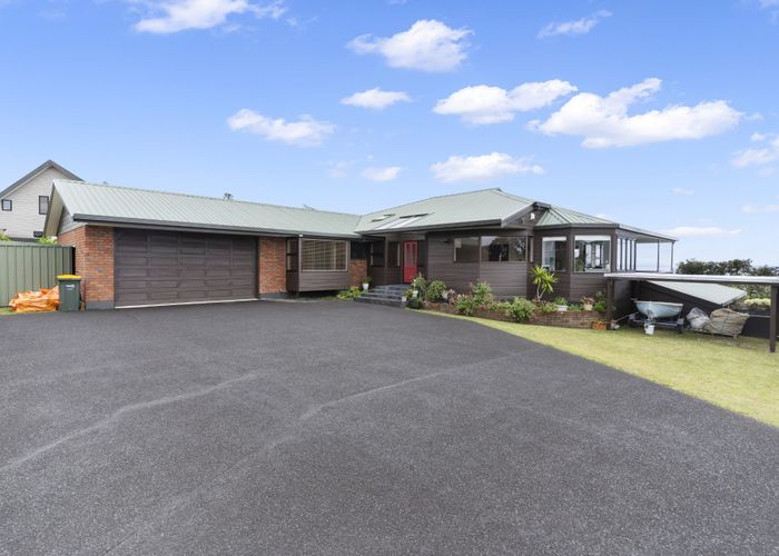  at 146 Pacific Parade, Army Bay, Rodney, Auckland