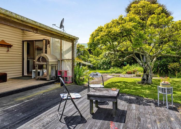  at 9 - 11 Bridger Place, Eltham, South Taranaki, Taranaki
