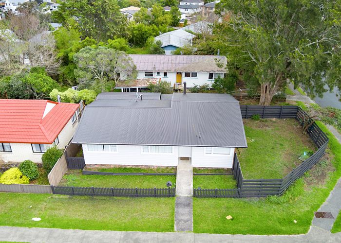  at 19 Canberra Avenue, Lynfield, Auckland