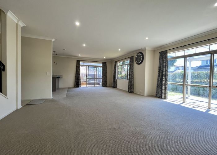  at 27 Amaretto Ave, Flat Bush, Manukau City, Auckland