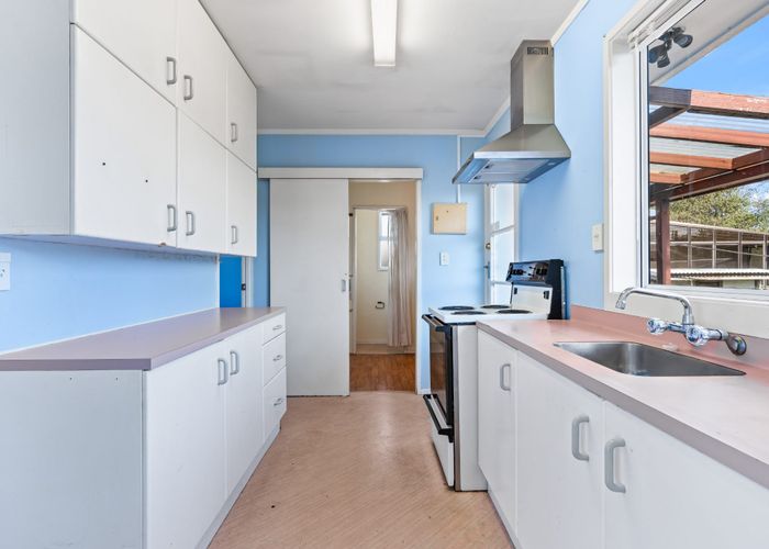  at 1/12 Cresta Avenue, Beach Haven, North Shore City, Auckland