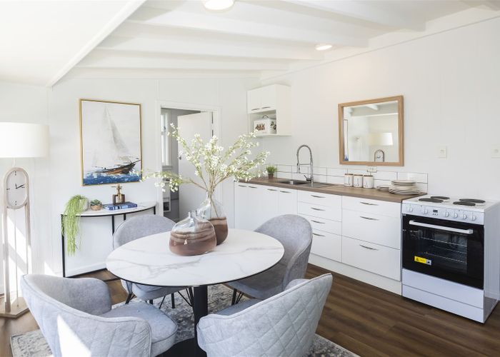 at 42 Featherstone Avenue, Kairaki