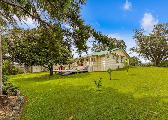  at 75 Taunton Terrace, Blockhouse Bay, Auckland