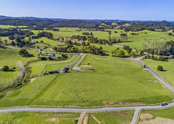  at 2 Cranston Lane, WHAREORA