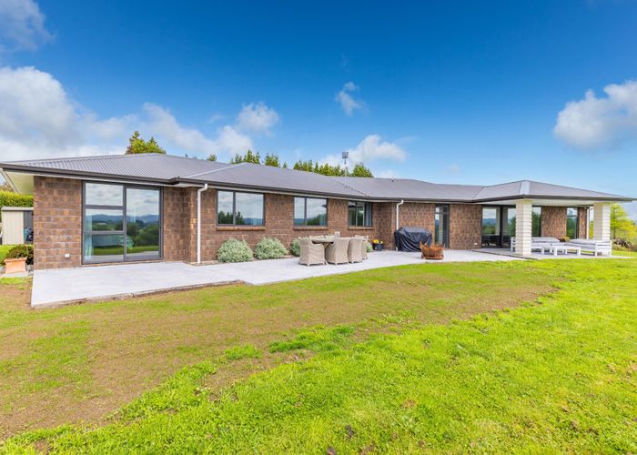  at 85 Jury Road, Ngahinapouri, Hamilton