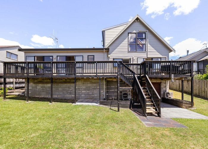  at 74 Totara Drive, Pukete, Hamilton