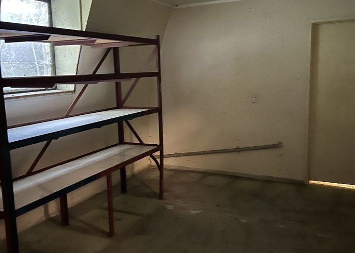  at 338 Redoubt Road, Totara Park, Manukau City, Auckland