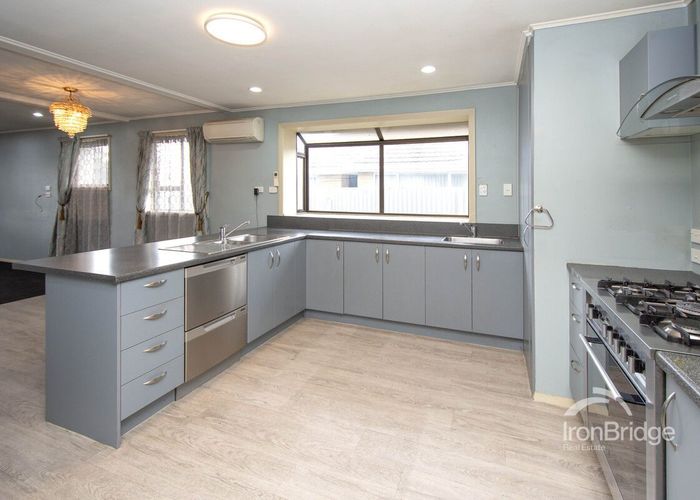  at 82 Neill Street, Hornby, Christchurch City, Canterbury