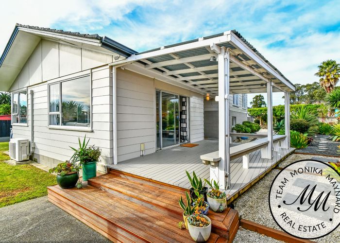  at 32 McKinstry Avenue, Mangere East, Manukau City, Auckland